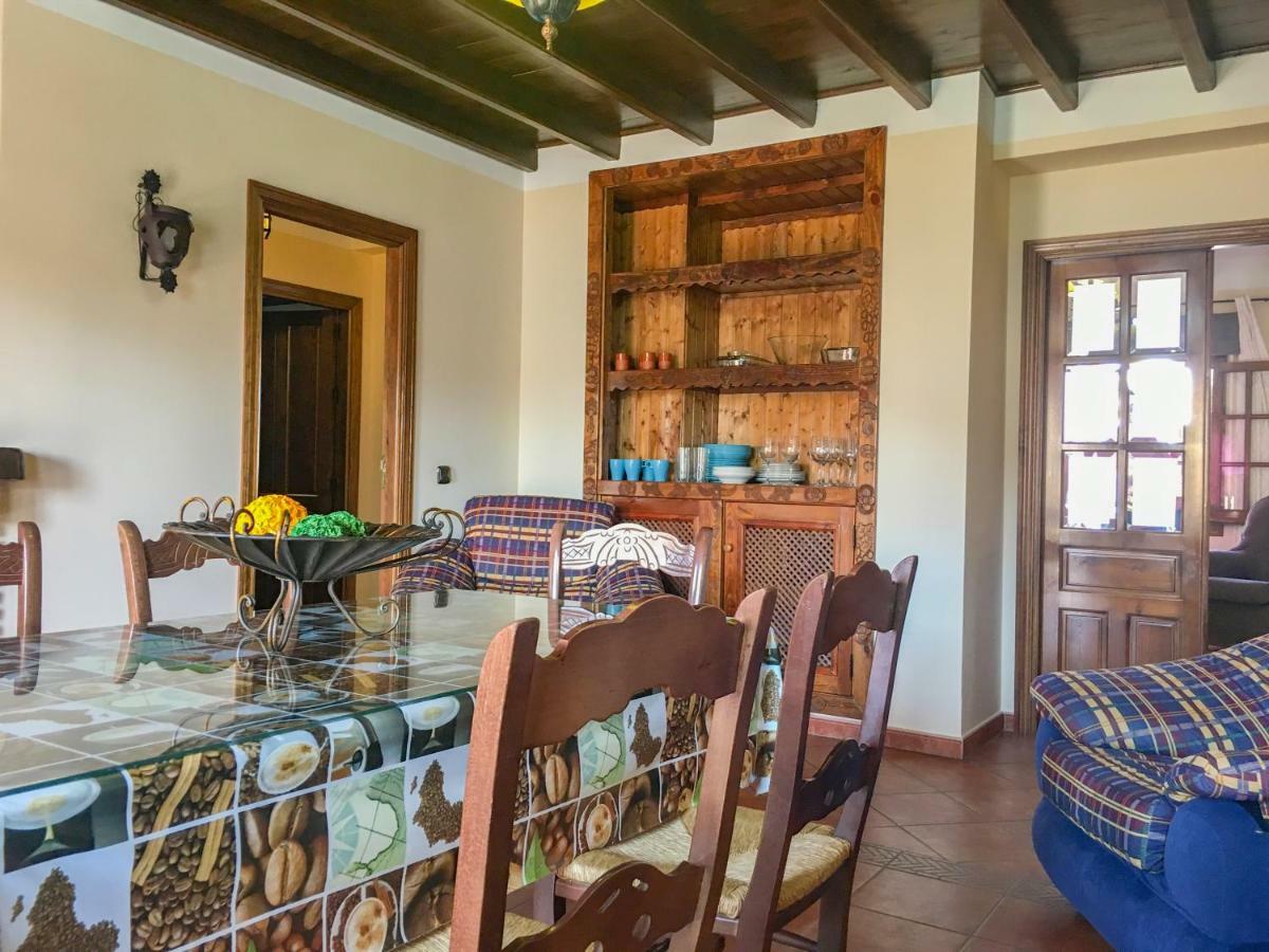 Гостевой дом Casa De Teones Монтекорто Экстерьер фото